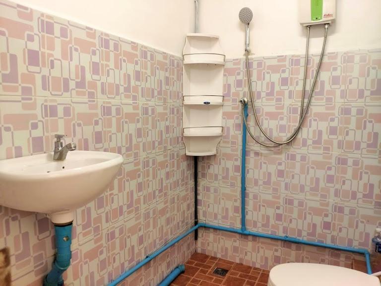 Lumphini 5 Train Station Center Ensuite Aircon Appartement Bangkok